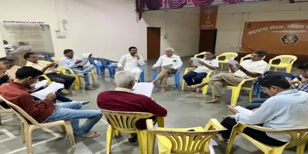 भोपाल के अरेरा कॉलोनी में व्यावसायिक गतिविधियों पर कार्रवाई नहीं होने से रहवासी नाराज, निगम कमिश्नर को सौंपा पत्र