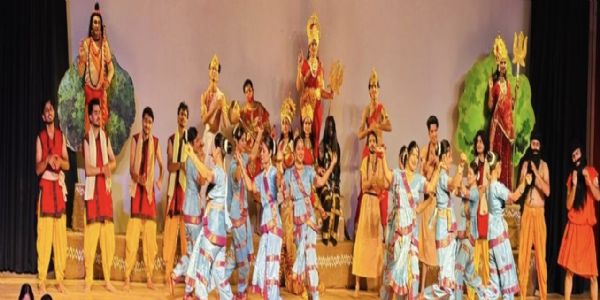 कटडा में ‘माता की कहानी’ का भव्य मंचन, मां वैष्णो देवी की गाथा ने मोहा श्रद्धालुओं का मन