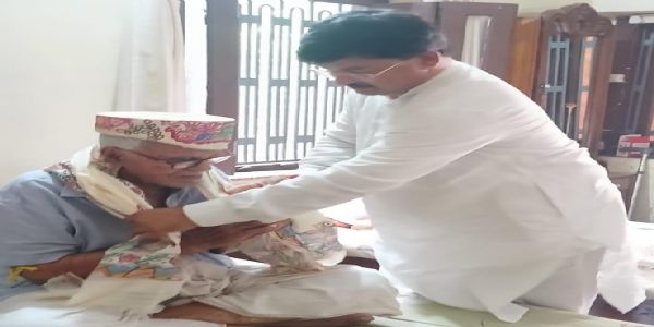 आगामी फिल्म को लेकर सीए सुरेश झा ने महादेव जायसवाल से की मुलाकात
