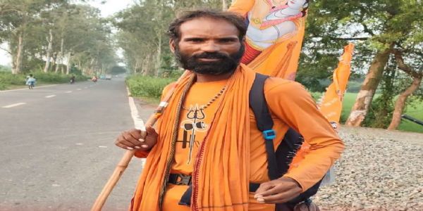 दौलत सिंह कुर्मी पैदल यात्री दौलत सिंह कुर्मी पैदल यात्री