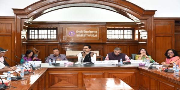 दिल्ली विश्वविद्यालय की कार्यकारी परिषद की बैठक में 5889 करोड़ से हॉस्टल निर्माण को मंजूरी