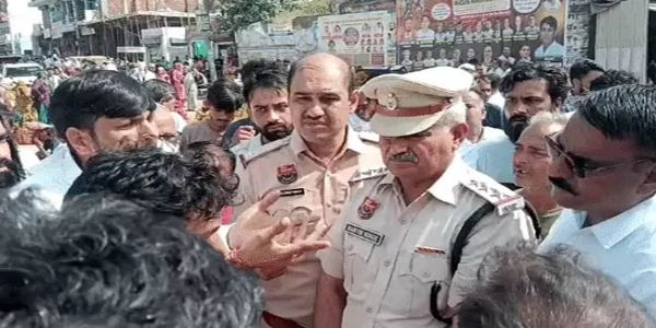 रेवाड़ी में लापता नाबालिग का सुराग नहीं मिलने पर ग्रामीणों ने लगाया जाम