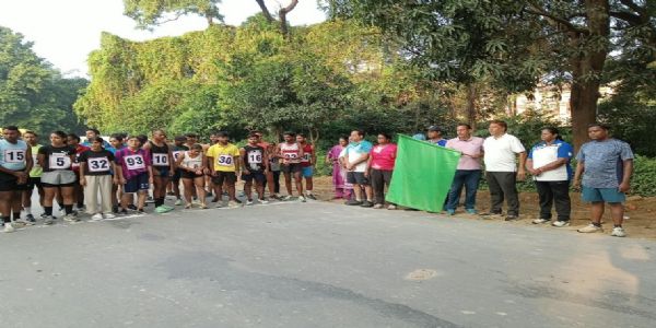 काशी सांसद खेलकूद प्रतियोगिता-2026 : क्रॉस कंट्री रेस के साथ अंतर-विश्वविद्यालय खेलकूद स्पर्धा की शुरूआत