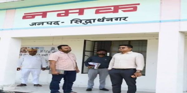 सिद्धार्थनगर : विपश्यना केंद्र का निरीक्षण कर जिलाधिकारी ने निर्माण शीघ्र पूरा करने का दिया निर्देश