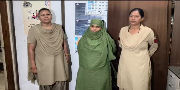 रायपुर में 1.88 करोड़ रुपये के आभूषणों की धोखाधड़ी, महिला आरोपित गिरफ्तार, एक फरार