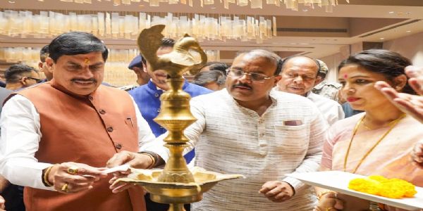 मध्य प्रदेश में पर्यटन सुविधाओं और आर्थिक गतिविधियों का तेजी से हो रहा है विस्तार : मुख्यमंत्री डॉ. यादव