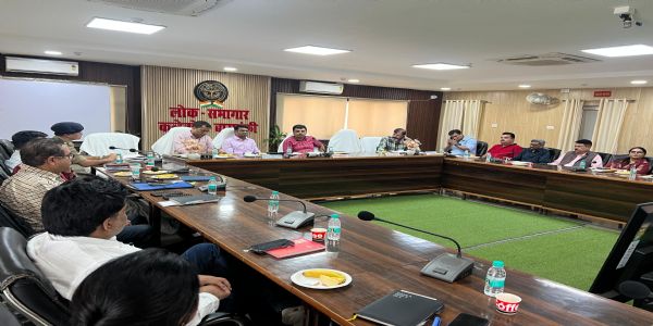देवा मेला-2026 की तैयारियों को लेकर डीएम ने की बैठक, सुरक्षा और स्वच्छता पर जोर,