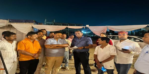 मुख्यमंत्री योगी की प्रस्तावित जनसभा की तैयारियां अंतिम चरण में, मंत्री रविन्द्र जायसवाल ने लिया जायजा