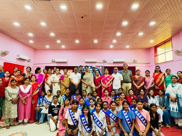 आर्यकन्या डिग्री कालेज में आयोजित मिशन शक्ति से संबोधित छाया चित्र आर्यकन्या डिग्री कालेज में आयोजित मिशन शक्ति से संबोधित छाया चित्र