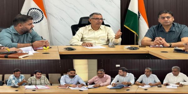 ठोस कचरा प्रबंधन नियमों के पालन में लापरवाही बर्दाश्त नहीं-डीसी राजेश शर्मा