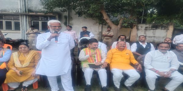 स्नातक चुनाव 2027 का सेमीफाइनल, कार्यकर्ता पूरी ताकत से जुटें : स्वतंत्र देव सिंह