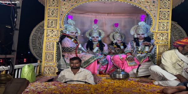 चांदपोल से निकली भव्य श्री राम बारात: जगह-जगह हुआ स्वागत, रामलीला मैदान में गूंजे जयकारे