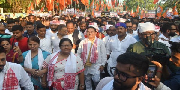 कांग्रेस और इंडी गठबंधन की भाषा भारत विरोधी ताकतों जैसी: दिलीप सैकिया