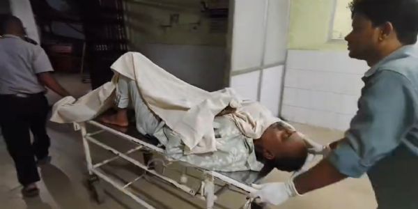 पुलिस मुठभेड़ में अपराधी के पैर में लगी गोली