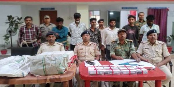 बंद मकानों में चोरी करने वाले गिरोह का भंडाफोड़, सात आरोपित गिरफ्तार