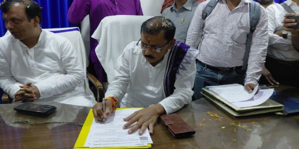 ‘मेरा कोई एजेंट या दलाल नहीं’, मोबाइल नंबर सार्वजनिक कर बोले हुगली डीपीएससी के नए अध्यक्ष मधुसूदन बाग