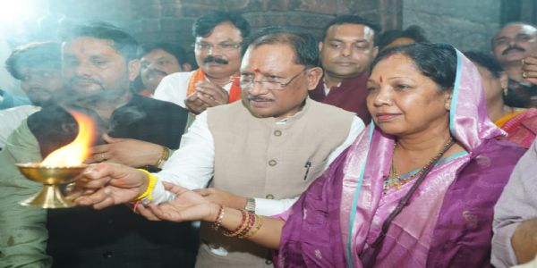 मुख्यमंत्री साय ने शिवरीनारायण में भगवान नर-नारायण के किए दर्शन