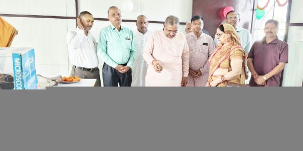 शिवदयाल जायसवाल सरस्वती विद्या मंदिर में भौतिक विज्ञान एवं जीव विज्ञान प्रयोगशालाओं का उद्घाटन