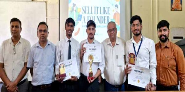सेल इट लाइक ए फाउंडर’ में रमन ने मारी बाजी, आयुष शर्मा दूसरे स्थान पर