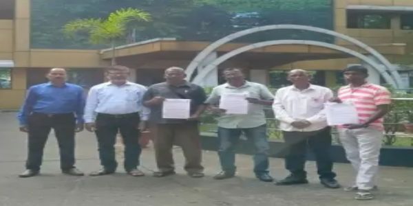 दोहरे हत्याकांड में कथित ओझा की भूमिका काे लेकर अभियान ने सौंपा ज्ञापन