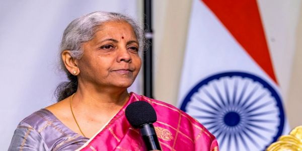थाइलैंड दौरे पर सीतारमण, आईएमएफ, विश्व बैंक की सालाना बैठकों में शामिल होंगी