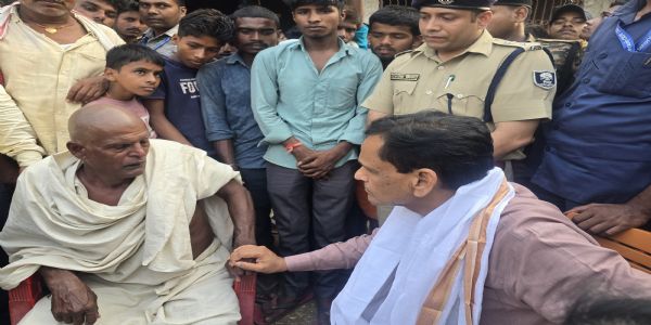 राघोपुर दियारा नाव हादसा : केंद्रीय मंत्री नित्यानंद राय ने पीड़ित परिवारों से मिलकर जताई संवेदना, मुआवजे की घोषणा