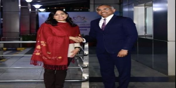 कनाडा की विदेश मंत्री अनीता आनंद नई दिल्ली पहुंचीं। कनाडा की विदेश मंत्री अनीता आनंद नई दिल्ली पहुंचीं।