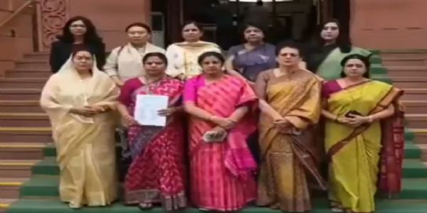 भाजपा प्रतिनिधिमंडल मकर द्वार पर भाजपा प्रतिनिधिमंडल मकर द्वार पर