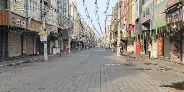 बठिंडा में बाजार बंद बठिंडा में बाजार बंद