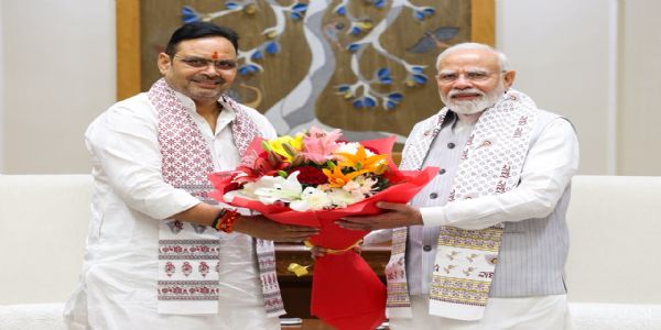 प्रधानमंत्री मोदी से मिले मुख्यमंत्री भजनलाल शर्मा, जनसेवा के 25 वर्ष पूरे होने पर दी शुभकामनाएं