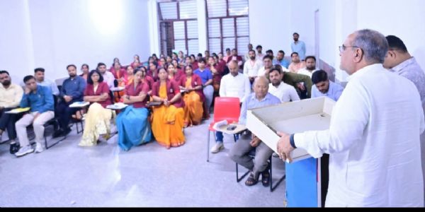 भाजपा प्रत्याशी ढिल्लो के समर्थन में मंत्री भूपेंद्र चौधरी ने शिक्षकों से मांगा समर्थन