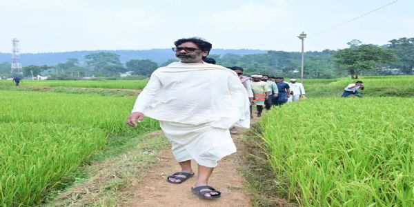 संघर्ष की राह में मां बनीं बाबा की सबसे बड़ी ताकत : हेमंत सोरेन