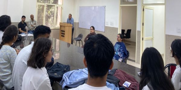 ‘मनोदर्पण’ सेल की पहल, करीब 20 विद्यार्थियों ने विशेषज्ञ से लिया परामर्श