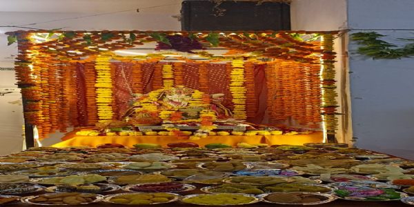 संवित धाम आश्रम : रजत जयंती महोत्सव का आयोजन जारी, देशभर से आ रहे साधु संत