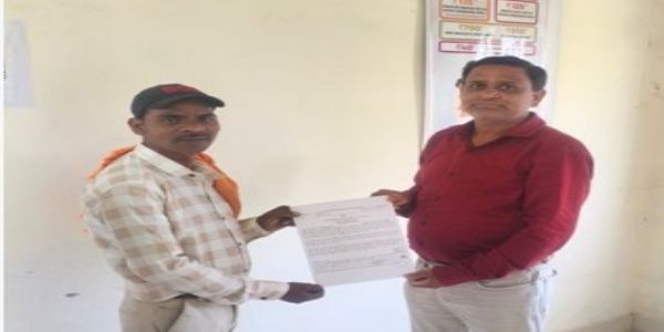 सेवा सेतु केन्द्र से सिर्फ चार दिनों में मिले आय, जाति एवं निवास प्रमाण पत्र, नंद किशोर ने जताया आभार