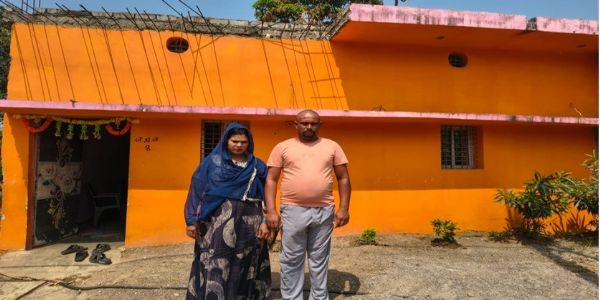 प्रधानमंत्री आवास योजना से नवेद मनहर के परिवार को मिला पक्का आशियाना
