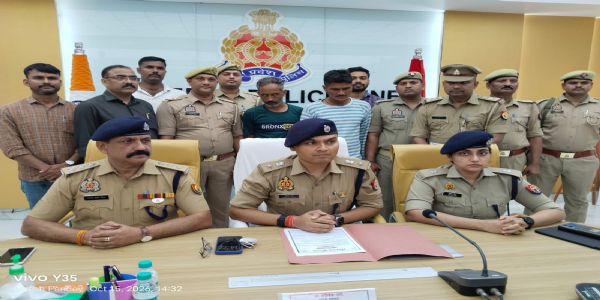 सोनभद्र में 65 लाख की अवैध शराब बरामद, दो तस्कर गिरफ्तार