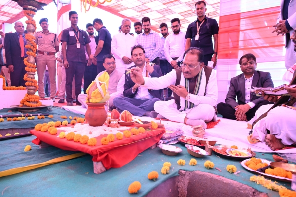 नवा रायपुर में स्थापित होगी प्रदेश की पहली कंज्यूमर इलेक्ट्रॉनिक्स मैन्युफैक्चरिंग इकाई - हिन्दुस्थान समाचार