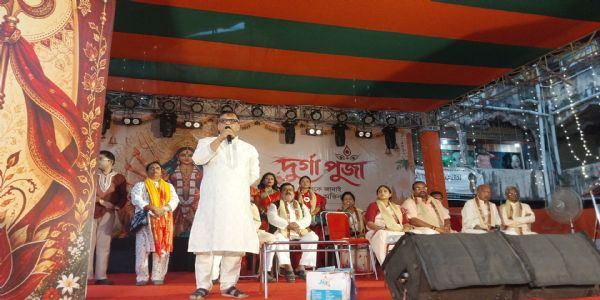 श्रीरामपुर के आरएमएस मैदान में दुर्गापूजा का उद्घाटन, मंत्री भास्कर भट्टाचार्य ने युवाओं से किया विकसित भारत के निर्माण में सहयोग का आह्वान