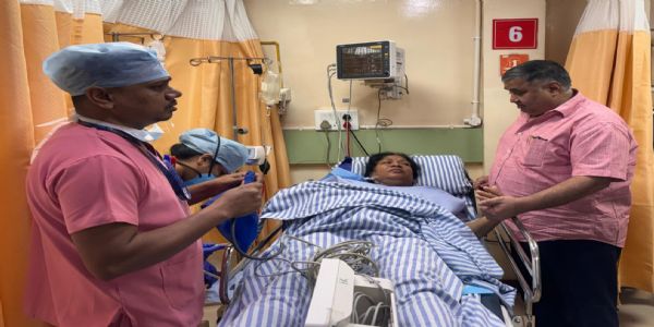 जशपुर विधायक रायमुनि भगत का कुशलक्षेम जानने अस्पताल पहुंचे पर्यटन मंत्री राजेश अग्रवाल