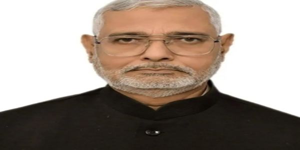 असदुद्दीन ओवैसी बता रहे, इस देश को महात्मा गांधी की जरूरत नहीं - अतहर जमाल लारी