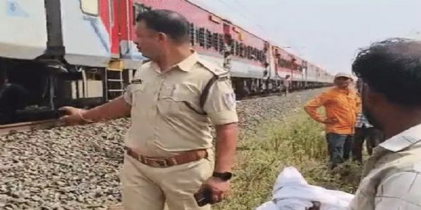 मप्र के शुजालपुर में गोवा-एक्सप्रेस ने मेंटेनेंस ट्रॉली को मारी टक्कर, दो रेलकर्मियों की मौत