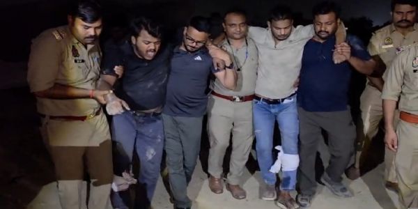 गोकशी के मामले में वांछित दो आरोपित मुठभेड़ में घायल