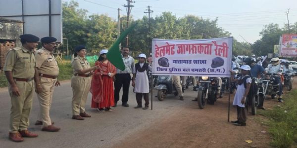 हेलमेट चालान से बचने नहीं, जीवन बचाने के लिए पहनें : एसपी भावना पांडेय