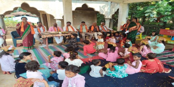 नवरात्र पर सेवा भारती ने 51 कन्याओं का किया पूजन