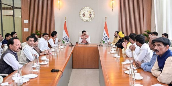 मप्र में ओबीसी आरक्षण पर सरकार को चेतावनी, मुख्यमंत्री डॉ. यादव से मिला प्रतिनिधिमंडल