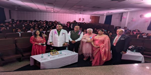 श्री महंत इन्दिरेश अस्पताल में स्तन कैंसर जागरूकता कार्यक्रम आयोजित