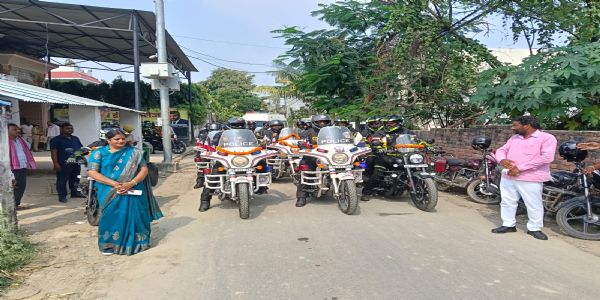 22 बाइकों पर निकले 38 वर्दीधारियों ने भरी हुंकार,‘नशे को ना’ का दिलाया संकल्प