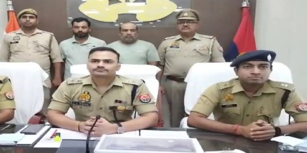 एटीएम पर लोहे का बॉक्स लगाकर ठगी करने वाले दाे आराेपित गिरफ्तार