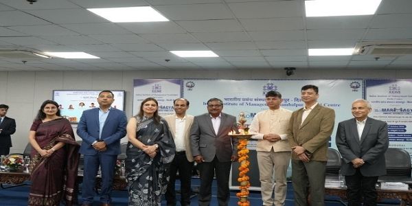 नई दिल्ली में आयोजित बिजनेस कॉन्क्लेव आईआईएम संबलपुर की जारी तस्वीर
